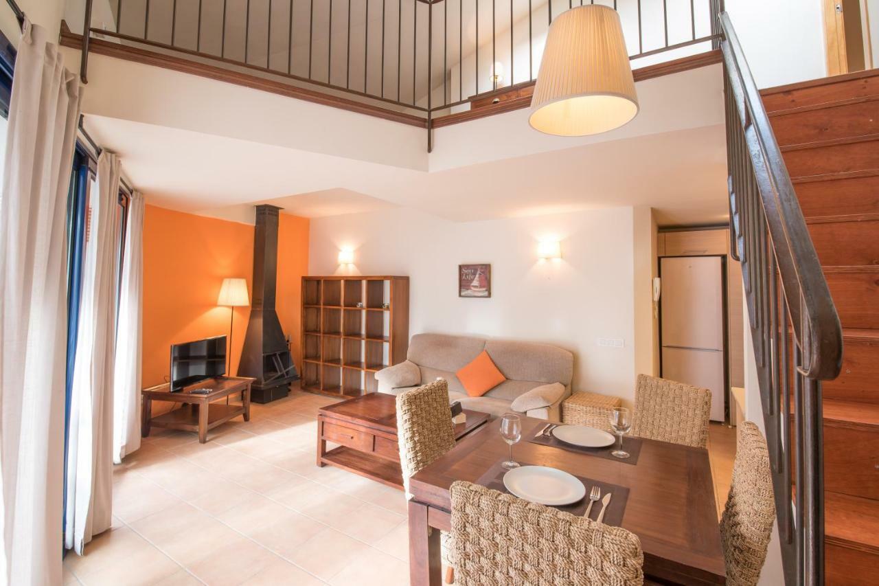 Apartamentos Llafranc Mar Екстер'єр фото