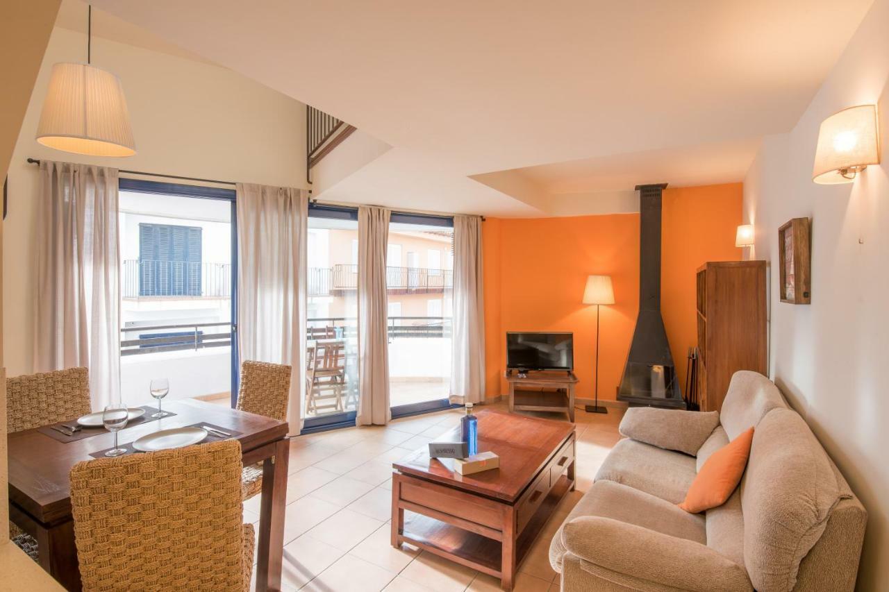 Apartamentos Llafranc Mar Екстер'єр фото