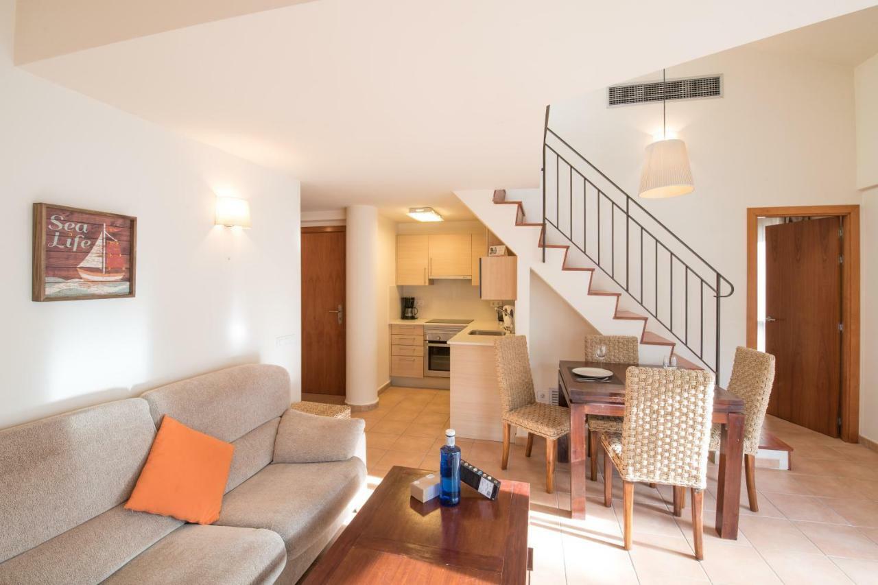 Apartamentos Llafranc Mar Екстер'єр фото