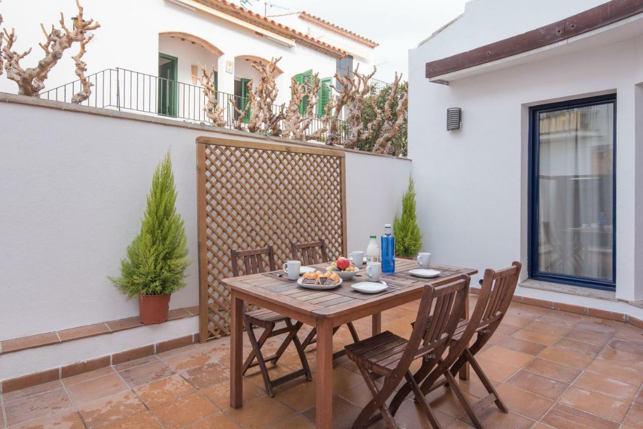 Apartamentos Llafranc Mar Екстер'єр фото