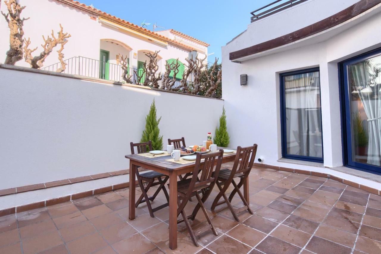 Apartamentos Llafranc Mar Екстер'єр фото