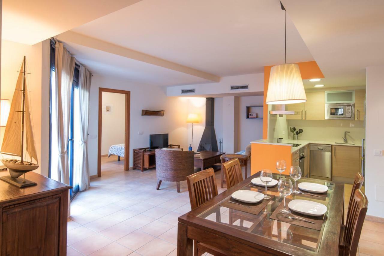 Apartamentos Llafranc Mar Екстер'єр фото