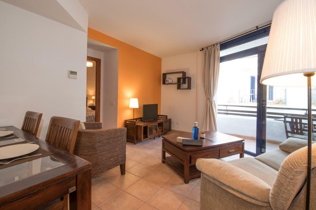 Apartamentos Llafranc Mar Екстер'єр фото